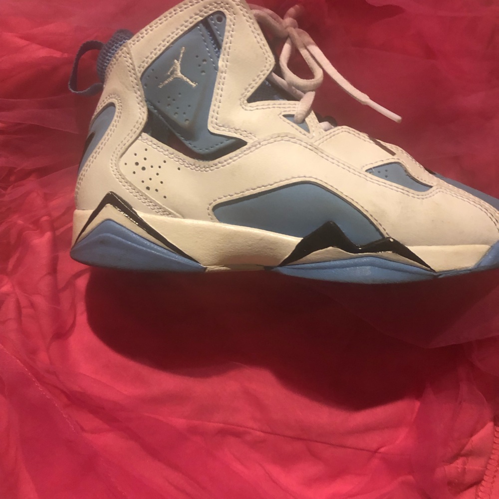 Boy shoe